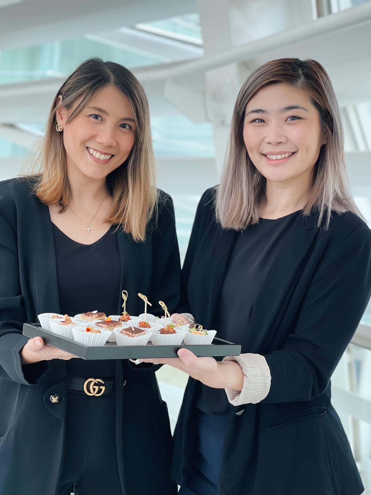 คุณบีม และคุณเชอร์รี่